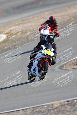 media/Feb-05-2023-Classic Track Day (Sun) [[c35aca4a42]]/Group 2/session 4 turn 4/